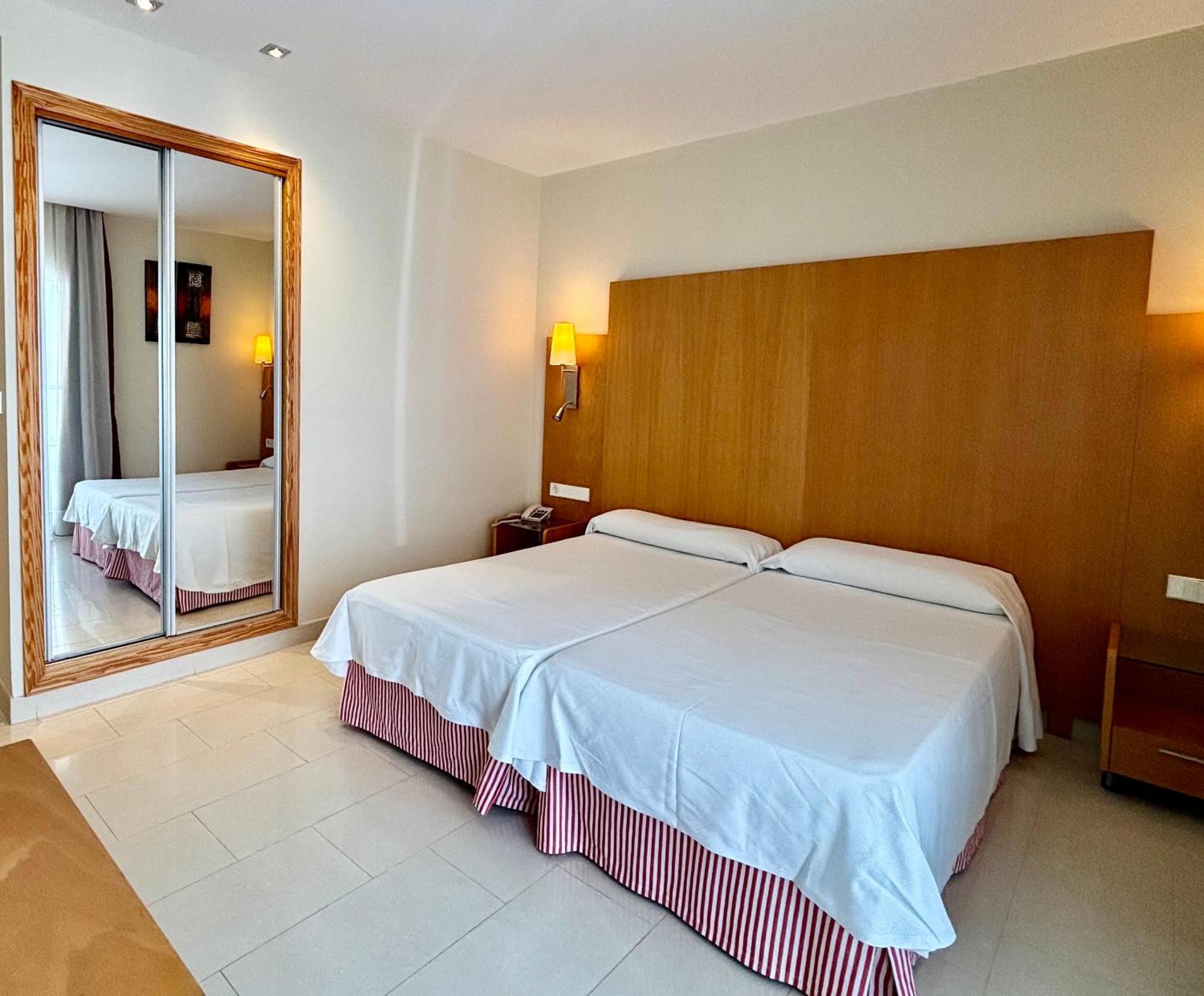 Hotel La Cala Finestrat Cala de Finestrat Dış mekan fotoğraf