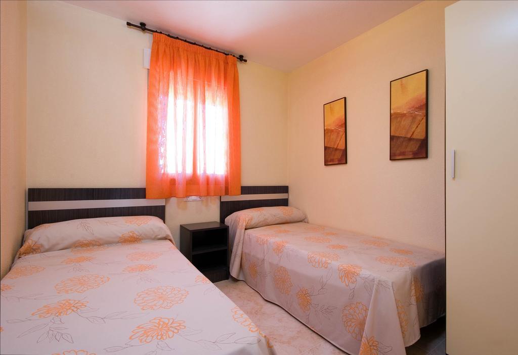 Hotel La Cala Finestrat Cala de Finestrat Oda fotoğraf